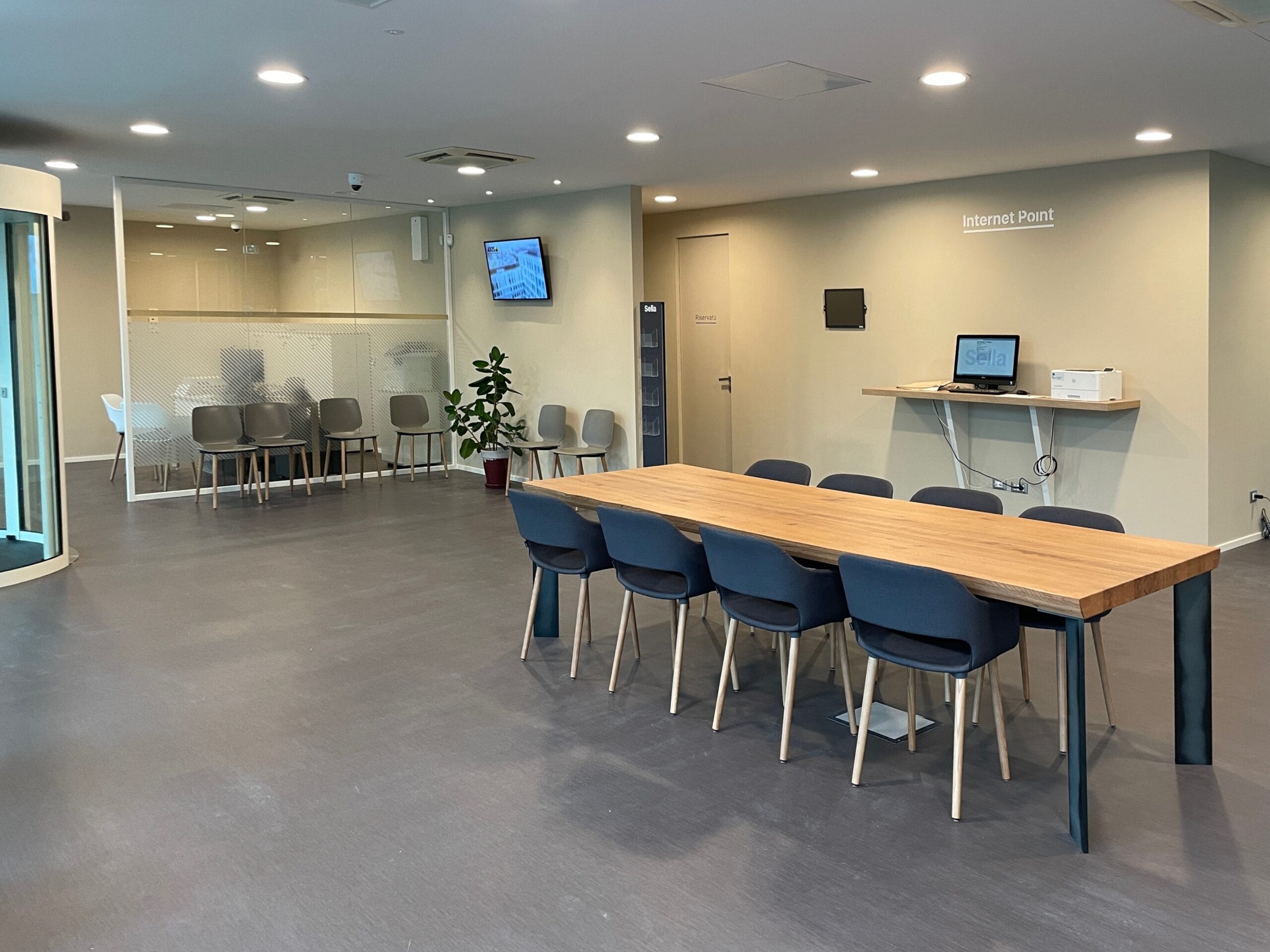 Kepatz | Real Estate, Project Management, General Contractor - succursale Banca Sella a Brescia